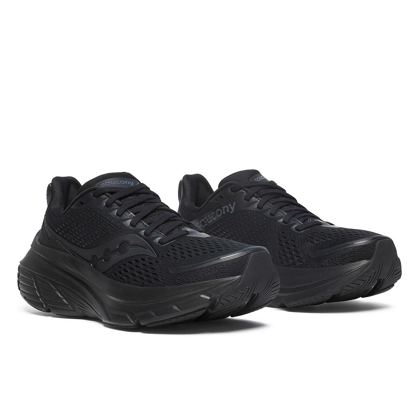Shop （女性）Saucony Guide 17 '全黑' S10936-200