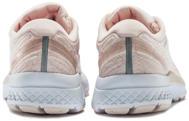 Saucony Guide 向導 ISO2 低筒 跑步鞋 女款 杏色 Shop Saucony Guide 向導 ISO2 低筒 跑步鞋 女款 杏色