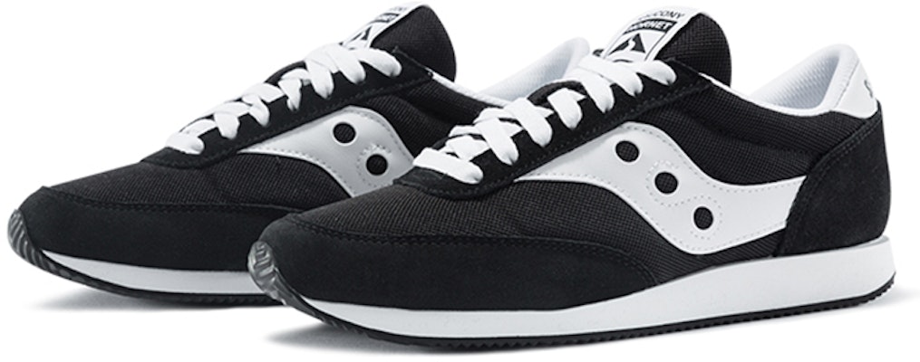 (W) Saucony Hornet 'Hitam Putih' S60538-9 Lookbook (W) Saucony Hornet 'Hitam Putih' S60538-9