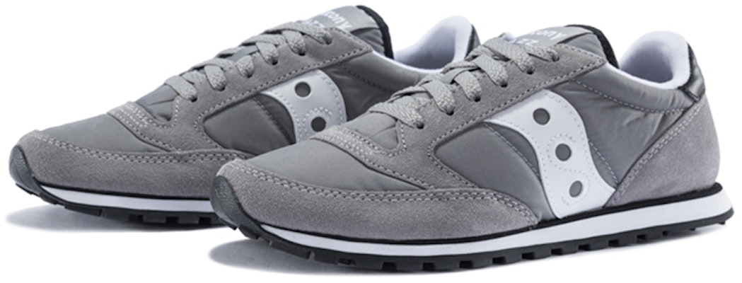 Saucony Jazz Lowpro 復古 低幫 跑步鞋 女款 灰白 Shop Saucony Jazz Lowpro 復古 低幫 跑步鞋 女款 灰白