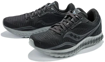 Shop Saucony Kinvara 菁華 11 緩震 黑色 寬楦 女款
