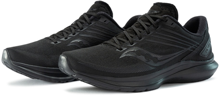 (W) Saucony Kinvara 12 'Black Race' Lelaki Hitam S10619-14 Lookbook (W) Saucony Kinvara 12 'Black Race' Lelaki Hitam S10619-14