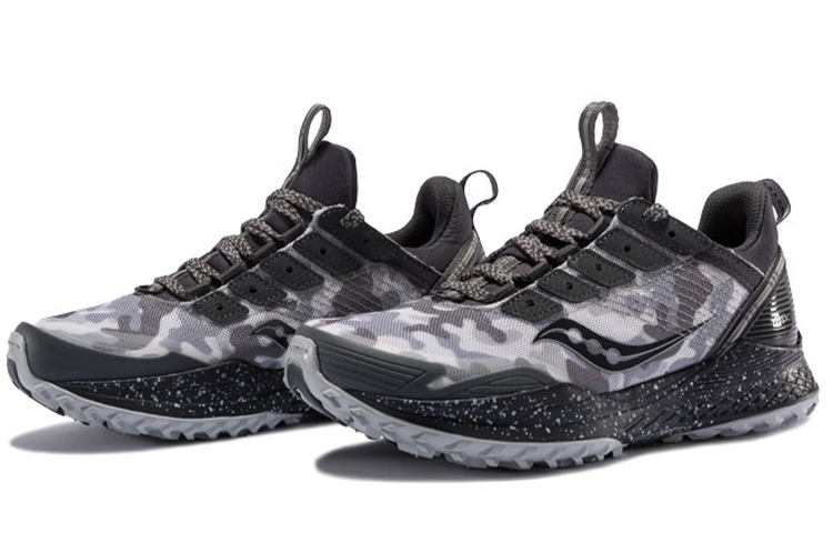 Lookbook (W) Saucony Mad River TR ''Blanc Gris''. S10521-20