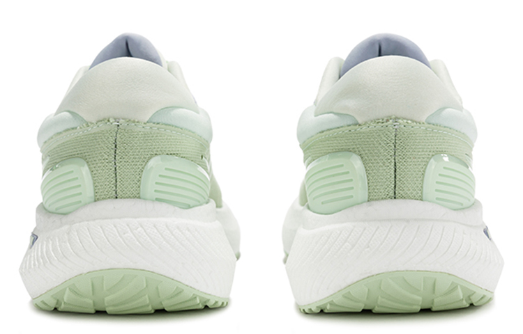 Shop (W) Saucony Surge ''Groen Paars'' S18179-3