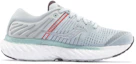 Order (W) Saucony Triumph 17 ''Gris Corail'' S10546-45