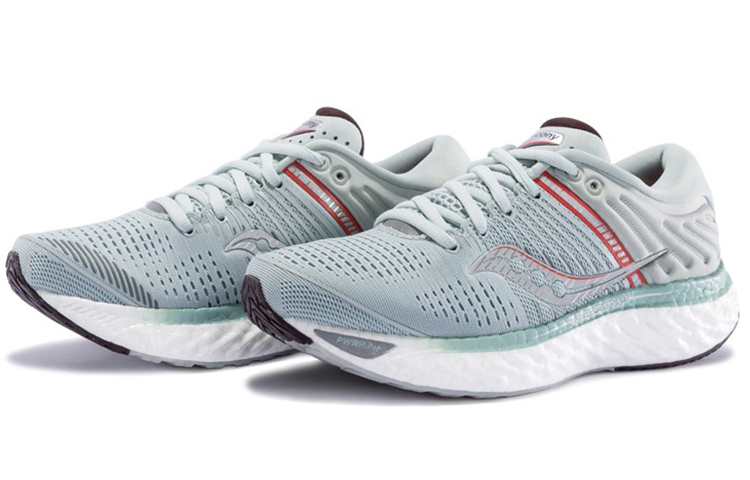 Lookbook (W) Saucony Triumph 17 ''Gris Corail'' S10546-45