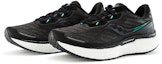 Lookbook (Women) Saucony Triumph 19 'Black White' S10678-10
