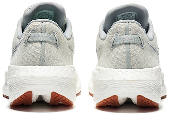 (W) Saucony Triumph RFG 'Mist' Sepatu Running Abu-Abu S10761-20 Shop (W) Saucony Triumph RFG 'Mist' Sepatu Running Abu-Abu S10761-20