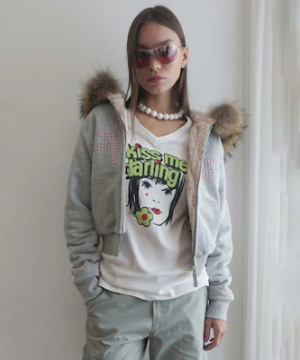 (Women) SCULPTOR Fur Trim Hooded Zip-Up Jacket in Melange Gray SC25A124NMMG Lookbook (Women) SCULPTOR Fur Trim Hooded Zip-Up Jacket in Melange Gray SC25A124NMMG