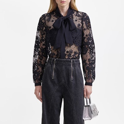 (W) 셀프포트레이트 블랙 레이스 패턴 롱슬리브 캐주얼 셔츠 SWF344C02700 Lookbook (W) 셀프포트레이트 블랙 레이스 패턴 롱슬리브 캐주얼 셔츠 SWF344C02700