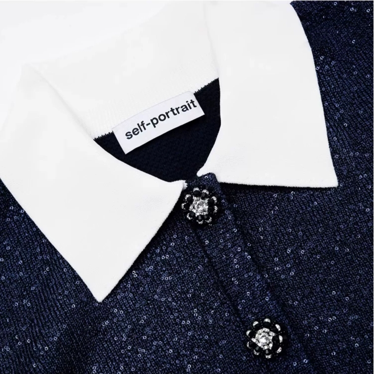 Sizing (W) Self-Portrait Baju Knit Biru Berleher Lipat Lengan Panjang Pendek. SWF344M04100