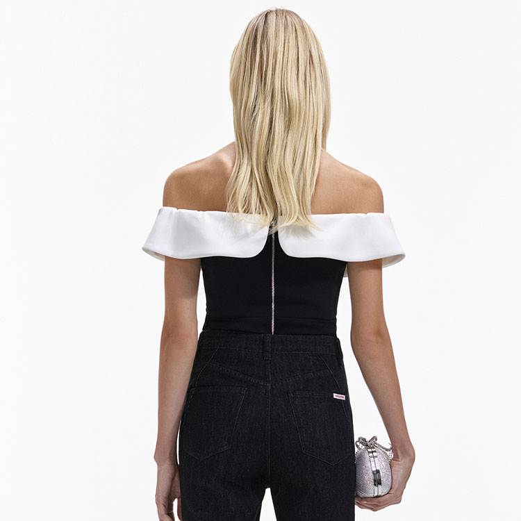 Sizing (W) Self-Portrait早春露肩蝴蝶結襯衫 黑白撞色女款上衣 SWF351C00400