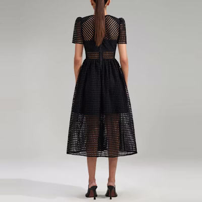 (W) Self-Portrait Gaun Elegan Renda Lengan Pendek A-Line untuk Pesta Malam. SWF341Y02700 Shop (W) Self-Portrait Gaun Elegan Renda Lengan Pendek A-Line untuk Pesta Malam. SWF341Y02700