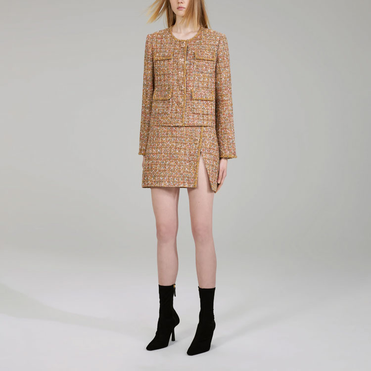 Lookbook (W) Chaqueta Floral de Bolsillos Múltiples Self-Portrait FW22. AW22049J