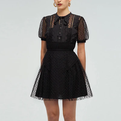 (W) Self-Portrait SS22 黑色蕾絲網紗刺繡短袖連衣裙 SWF331Y00900 Shop (W) Self-Portrait SS22 黑色蕾絲網紗刺繡短袖連衣裙 SWF331Y00900