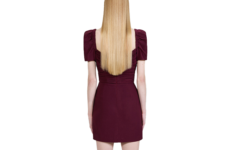 Lookbook (W) Self-Portrait SS22 Gaun Bridesmaid Leher Empat Segi Warna Merah Wain. SWF334Y13700