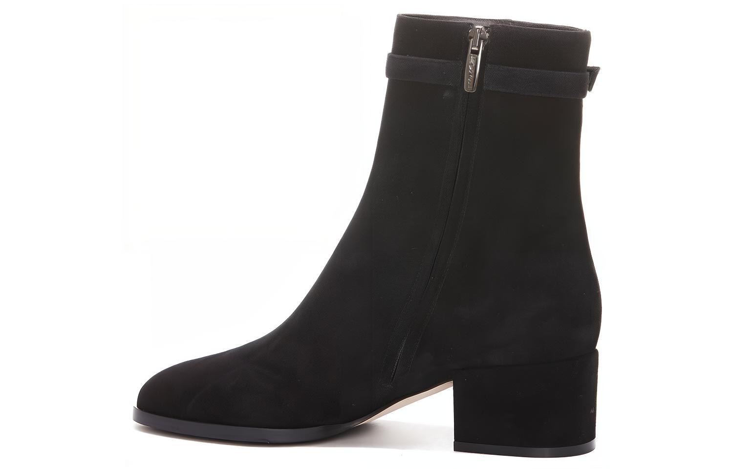 Lookbook (W) 세르지오 로시 블랙 레더 사이드집 앵클부츠 A99820MCAZ011000