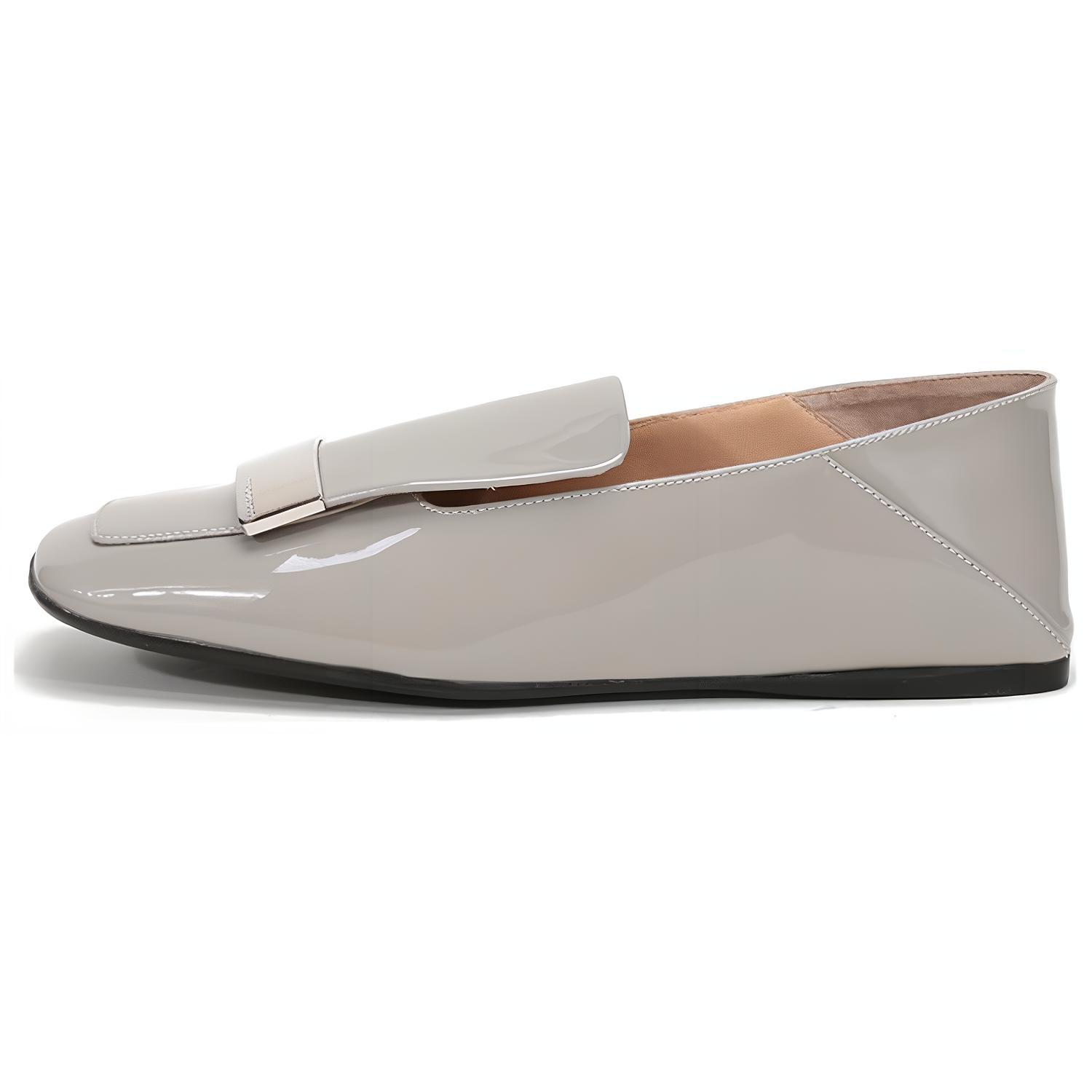 (Women) Sergio Rossi Gray Leather Slip-On Loafers - Minimalist & Versatile. A83120MVIV014701541