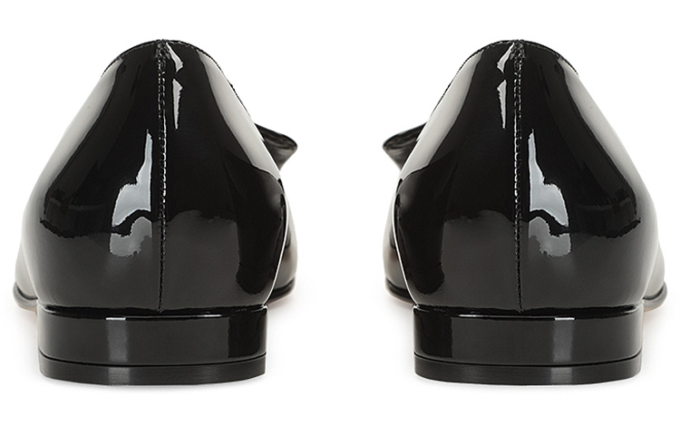 Shop SERGIO ROSSI SR1 漆皮平底鞋 女款 黑色