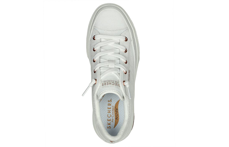 Shop Skechers Arch Fit Arcade 女款低筒舒適休閒板鞋 白色