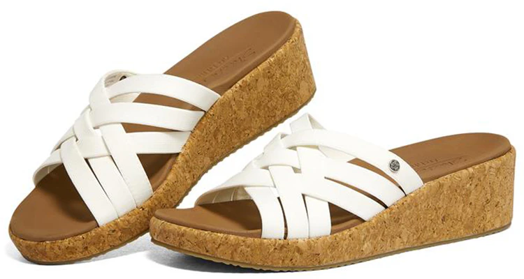 (W) Skechers Arch Fit Beverlee 'Putih' 119258-WHT Lookbook (W) Skechers Arch Fit Beverlee 'Putih' 119258-WHT