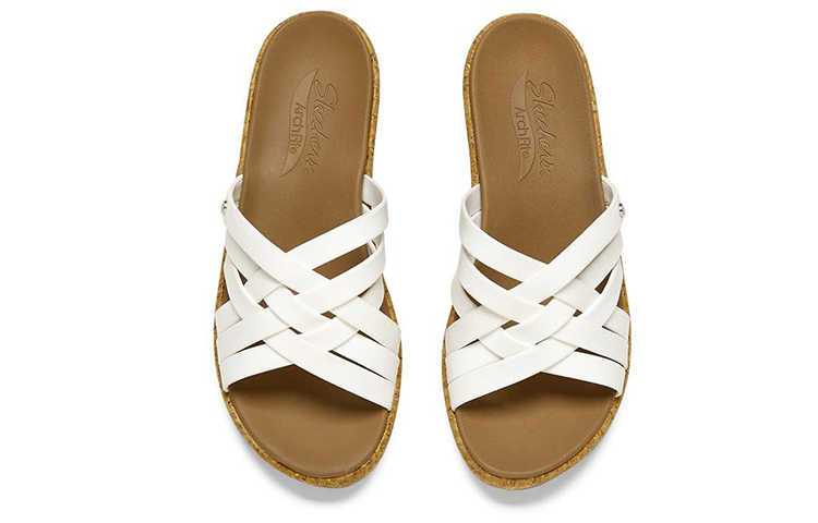 Shop (W) Skechers Arch Fit Beverlee 'Putih' 119258-WHT