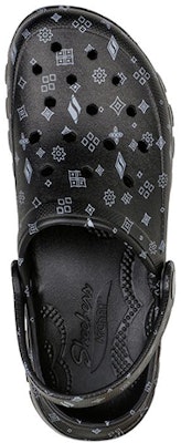 (W) Skechers Arch Fit Footsteps 'Main Girl Hitam' 111368-BKW Lookbook (W) Skechers Arch Fit Footsteps 'Main Girl Hitam' 111368-BKW