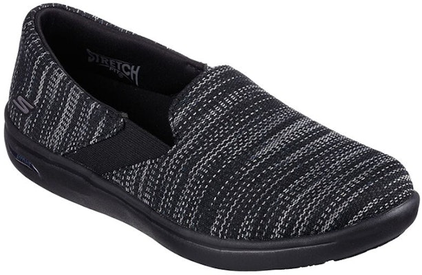 Skechers Arch Fit Uplift-Cheerful 休閒運動一腳蹬 女款 黑色 Lookbook Skechers Arch Fit Uplift-Cheerful 休閒運動一腳蹬 女款 黑色