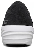 Shop Skechers Arya 低筒便鞋 女款 黑白
