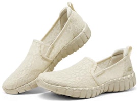 (W) 스케쳐스 바이타 '베이지 컴포트' (Skechers Baita 'Beige Comfort') 124732-NAT Lookbook (W) 스케쳐스 바이타 '베이지 컴포트' (Skechers Baita 'Beige Comfort') 124732-NAT