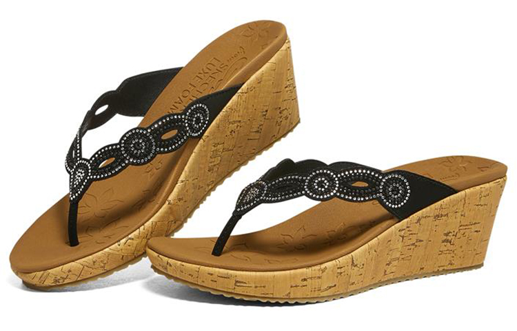 Lookbook (Women) Skechers Beverlee 'Black Casual Wedge Slide' 119257-BLK