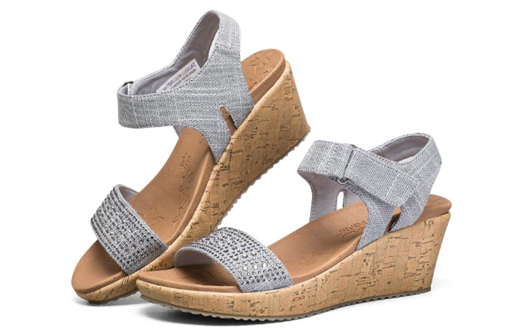 Lookbook (W) Skechers Beverlee Sandal Kelabu 119011-GRY