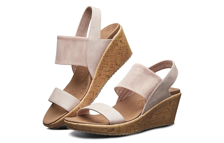 Lookbook Skechers Beverlee 休閒坡跟涼鞋 女款 裸粉色