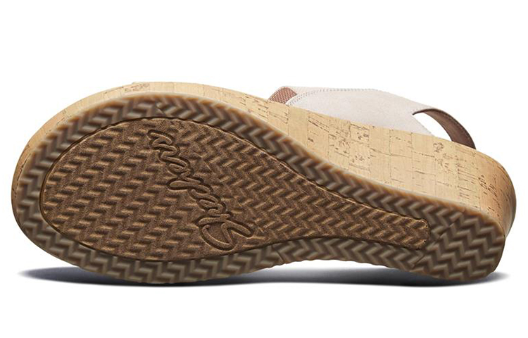 Shop Skechers Beverlee 休閒坡跟涼鞋 女款 裸粉色