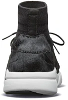 Shop Skechers Block 跑鞋 女款 黑白