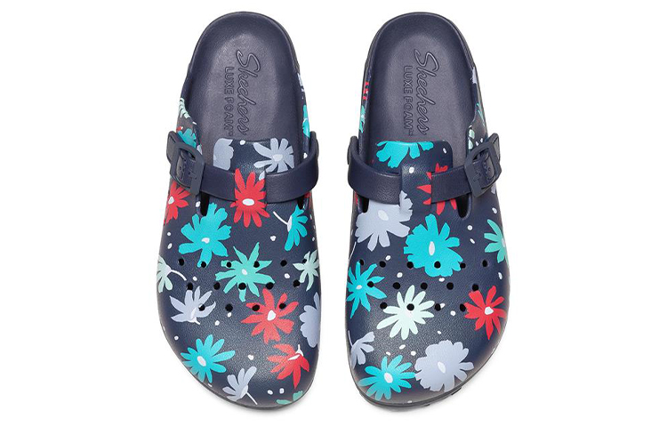 Shop Skechers Cali Breeze 2.0 舒適百搭運動拖鞋 女款 藍彩色