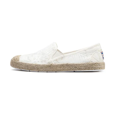 (W) Skechers Casual Low 'White Slip-On'