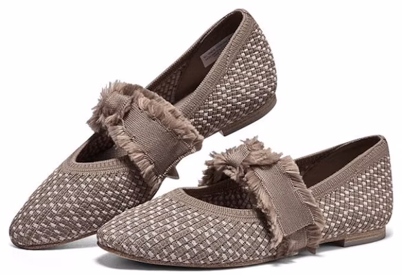 Skechers Cleo Snip 防滑耐磨 低幫 運動休閒鞋 女款 褐色 Shop Skechers Cleo Snip 防滑耐磨 低幫 運動休閒鞋 女款 褐色