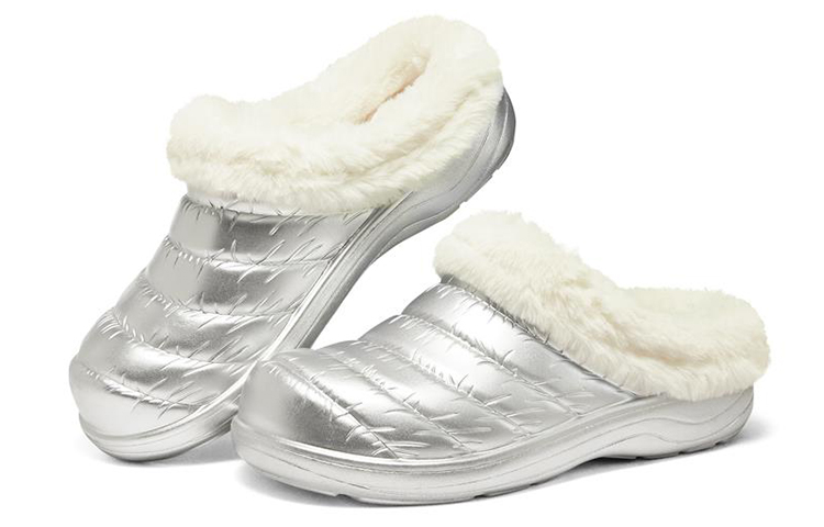 Lookbook (Women) Skechers Cozy Camper 111356-SIL