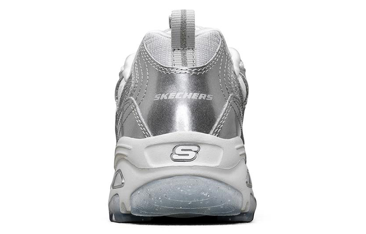 Shop (W) Skechers D'Lites 1.0 低帮跑鞋 银色 149421-SIL