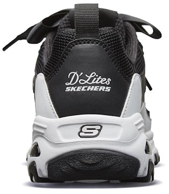 (W) Skechers D'Lites 1.0 Sepatu Lari Low-Top Hitam/Putih 66666193-BKW Shop (W) Skechers D'Lites 1.0 Sepatu Lari Low-Top Hitam/Putih 66666193-BKW
