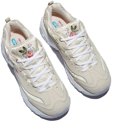 (W) Skechers D'Lites 1.0 Sepatu Low-Top Daddy Beige 11977-NAT Shop (W) Skechers D'Lites 1.0 Sepatu Low-Top Daddy Beige 11977-NAT