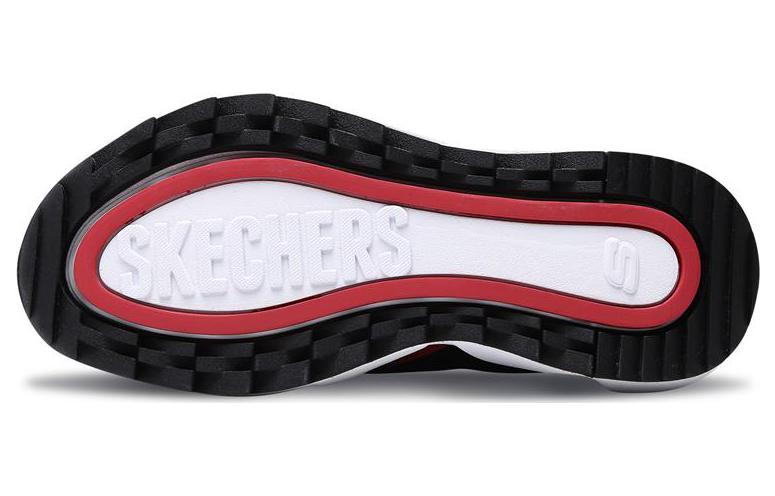 Shop Skechers D'LITES Train 2 減震防滑 低筒經典款 女鞋 黑紅