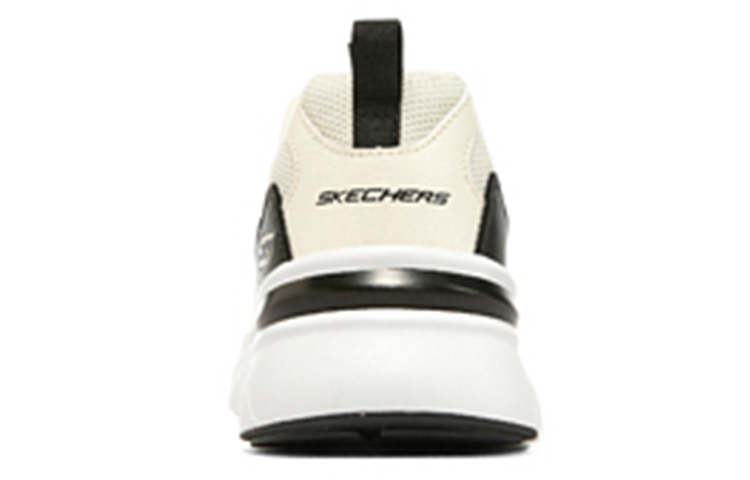 Shop Skechers D'Lites 黑巧馬卡龍 運動休閒鞋 女款 自然黑