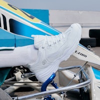 Skechers I-ConikD‘LITES 原味酸奶 低筒 跑步鞋 女款 白色 Sizing Skechers I-ConikD‘LITES 原味酸奶 低筒 跑步鞋 女款 白色