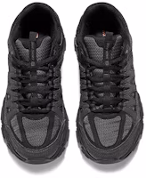 Shop Skechers 舒適 低筒 戶外機能鞋 女款 黑色