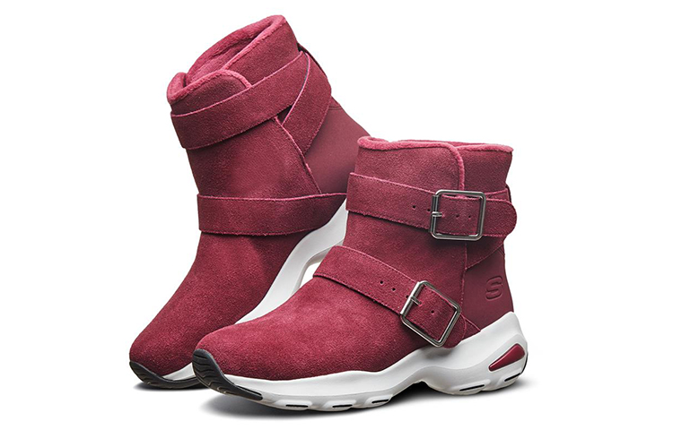 Lookbook Skechers D'lites Ultra 休閒雪地靴 女款 酒紅色