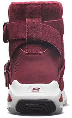 Skechers D'lites Ultra 休閒雪地靴 女款 酒紅色 Shop Skechers D'lites Ultra 休閒雪地靴 女款 酒紅色