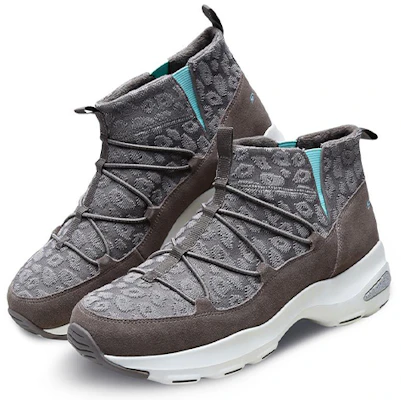 Skechers D'lites Ultra 雪地鞋 女款 深灰色 Lookbook Skechers D'lites Ultra 雪地鞋 女款 深灰色