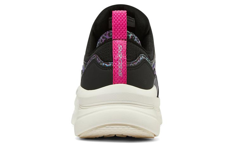 Shop (W) Skechers DLux Walker ''Schwarz Multi'' 896059-BKMT